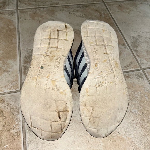 7.5 pre loved Adidas Puremotion Lifestyle Navy Women’s Sneakers - Picture 7 of 10